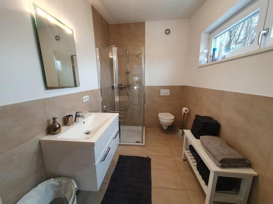 Ferienwohnung Wohnen Am Waldrand Starnberg Exterior foto